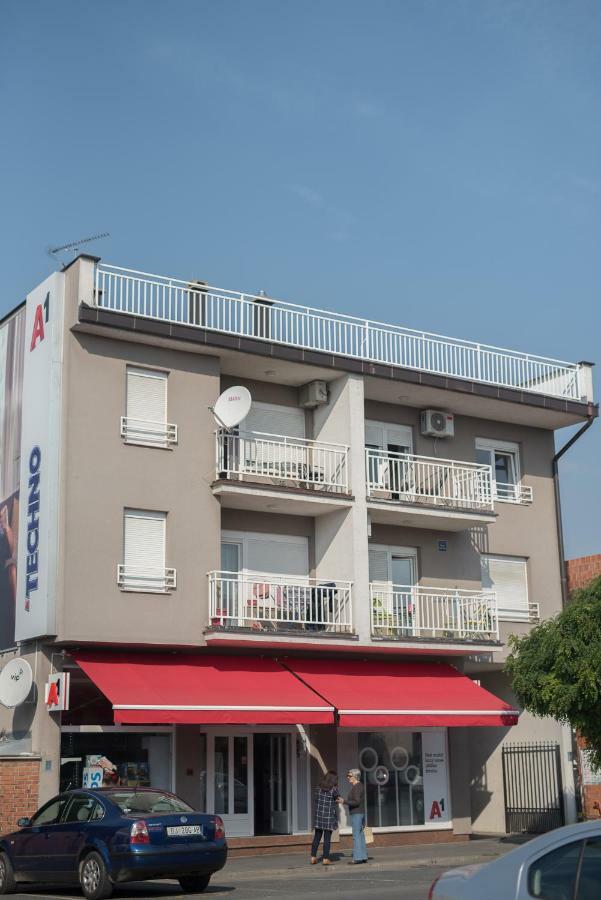 Apartman "Joka" Đakovo Exterior photo
